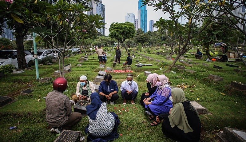 Ziarah Kubur Orang tua