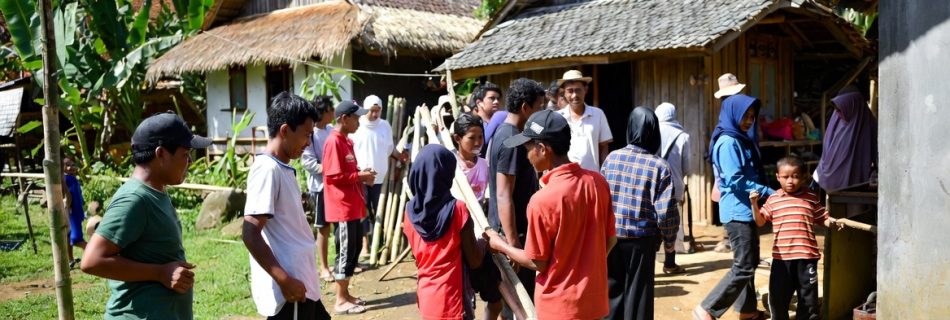 Filosofi Gotong Royong dalam Ekonomi Komunitas